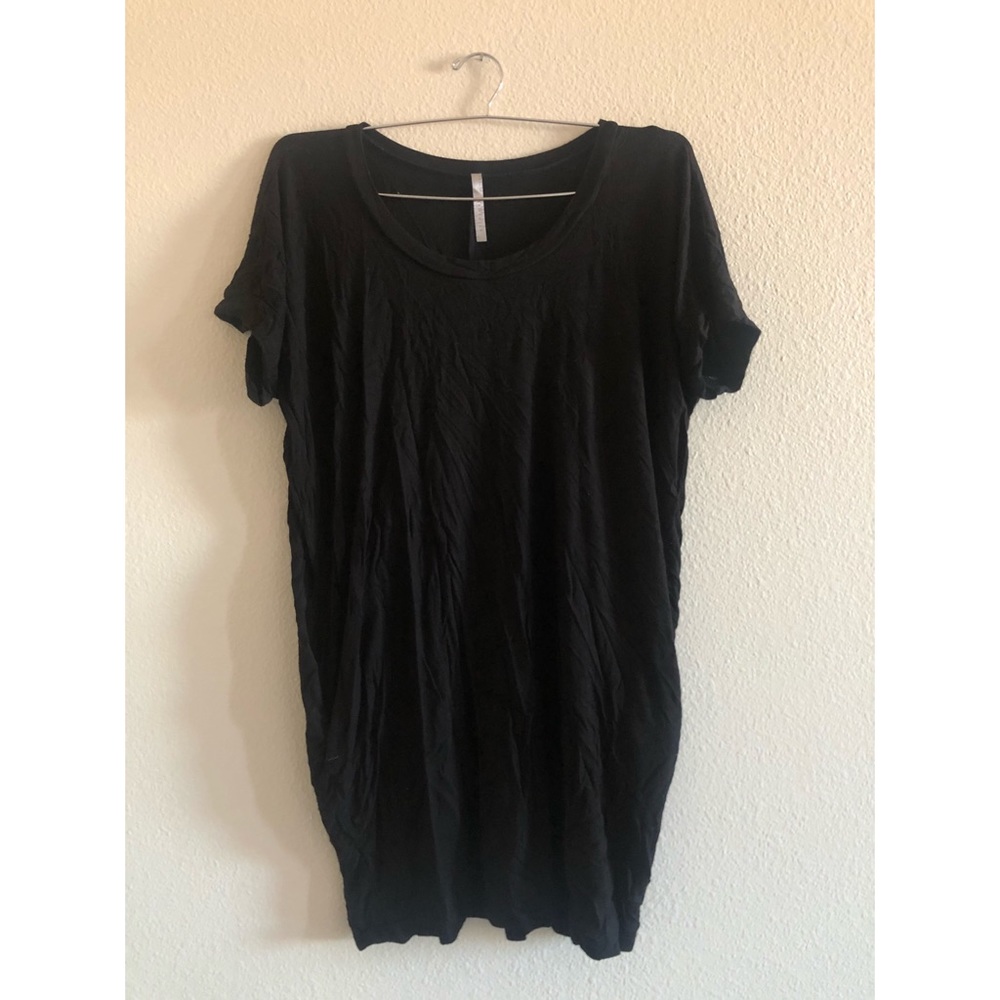 Black tee shirt dress